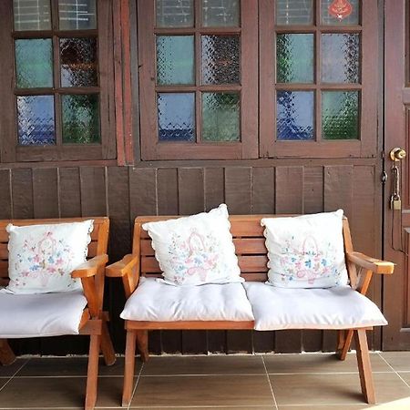 Urban Bed (Adults Only) Pansiyon Chiang Mai Dış mekan fotoğraf