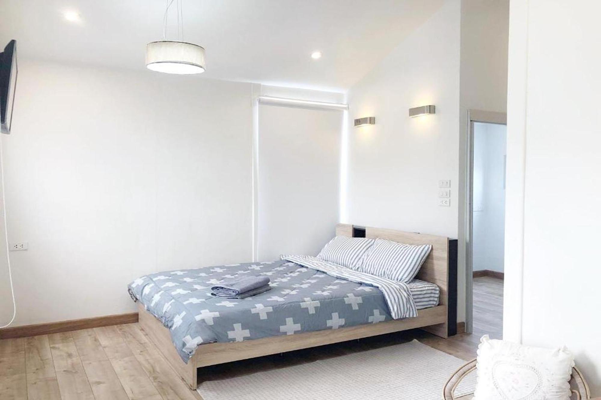 Urban Bed (Adults Only) Pansiyon Chiang Mai Dış mekan fotoğraf